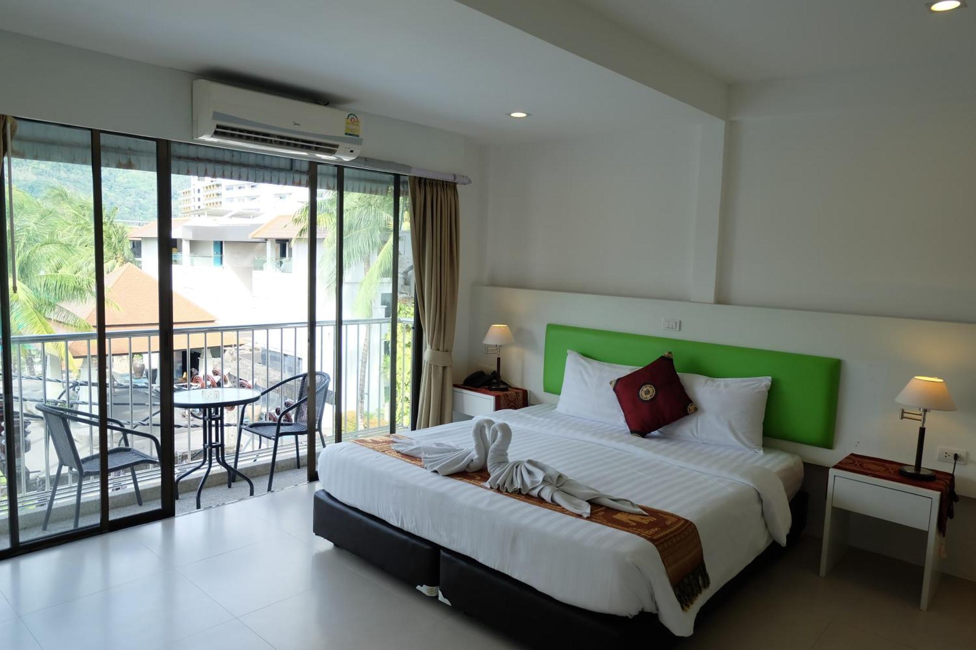 Armoni Patong Beach Hotel Quarto foto
